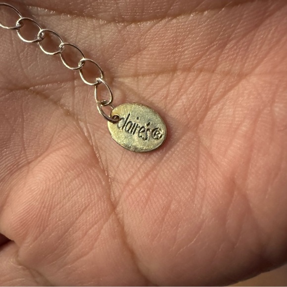 ⚜️3 for $30⚜️ Claire’s Floral Hibiscus Flower Enamel Pendant Necklace - Picture 11 of 13